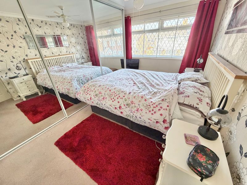 Braeside Close Great Sutton